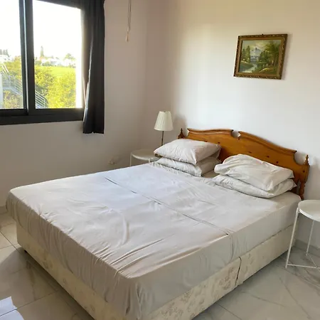 Seaside Two Bedroom Deluxe Flat In Tourist Area Paphos