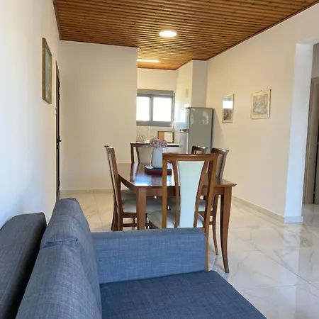 Seaside Two Bedroom Deluxe Flat In Tourist Area * Paphos