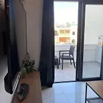 Apartment Seaside Two Bedroom Deluxe Flat In Tourist Area