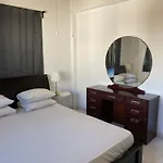 Apartment Seaside Two Bedroom Deluxe Flat In Tourist Area *