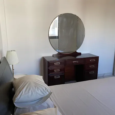 Seaside Two Bedroom Deluxe Flat In Tourist Area Apartment