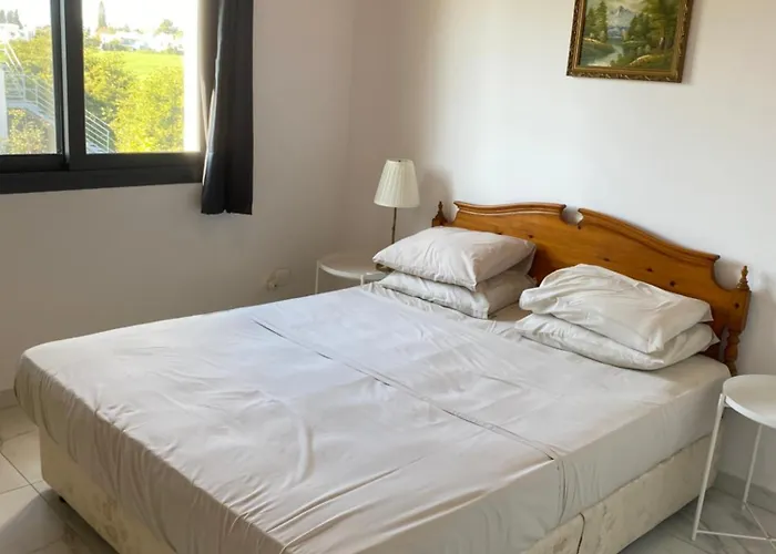 Seaside Two Bedroom Deluxe Flat In Tourist Area Paphos