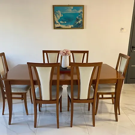 Apartament Seaside Two Bedroom Deluxe Flat In Tourist Area *